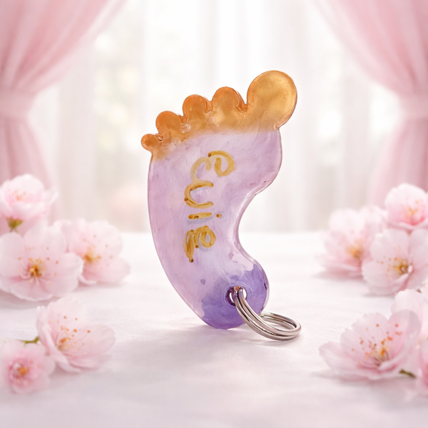 baby voetje sleutelhanger
