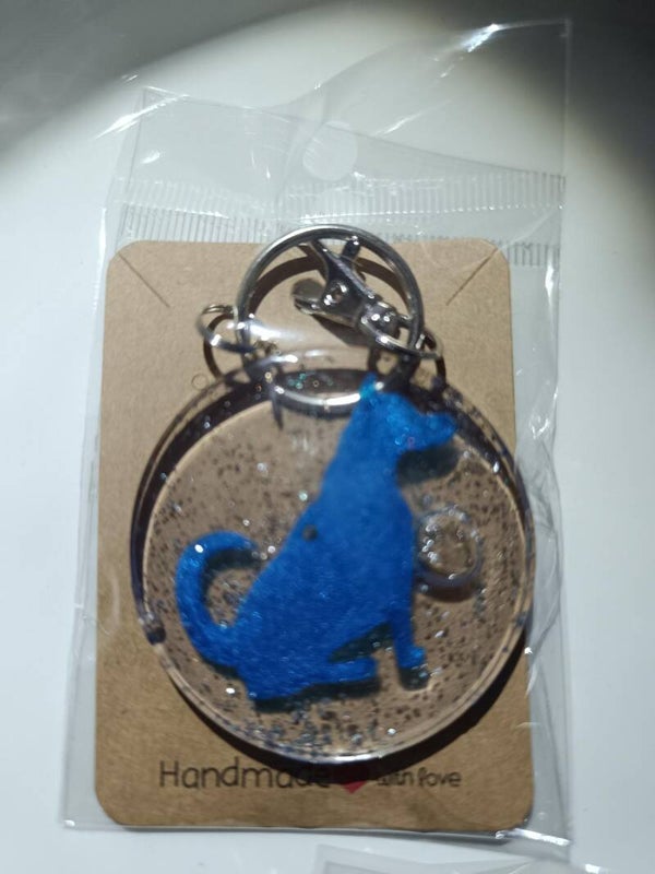 Zittende hond sleutelhanger