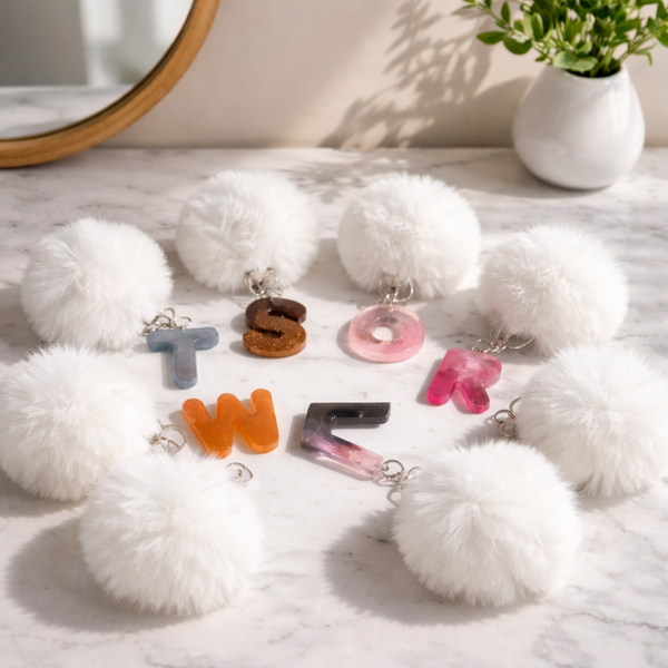 letter met pompom