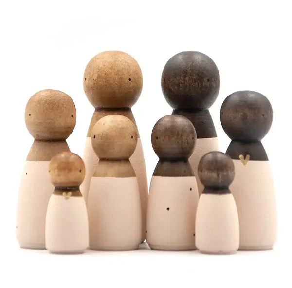 Sweet Petite Jolie NATURE Houten getinte pop vrouw/meisje taupe