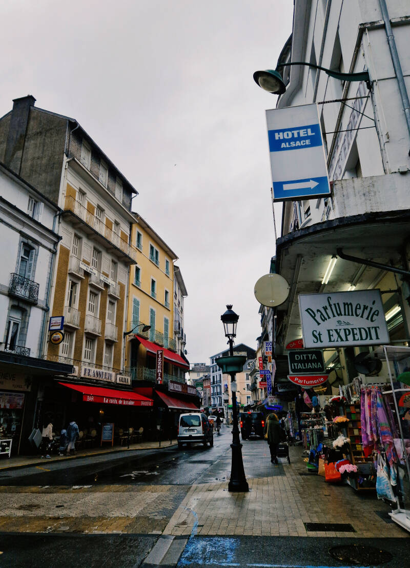 Stadtgasse in Lourdes
