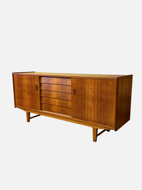 Teak vintage senkki/tv-taso 160cm 50/60-luku. Maksa 12/kk erissä Klarnalla