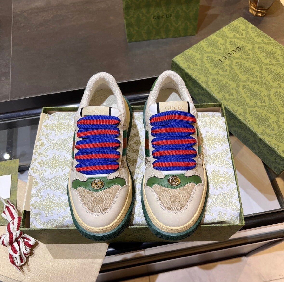 GUCCI