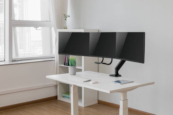 Verstelbare Monitorarm voor 3 Monitoren (17"-27")