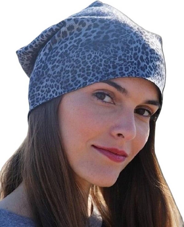 12423 IT NONONO beanie muts animal print in grijs