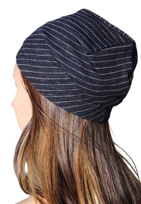 16020 IT NONONO beanie muts krijtstreep blauw wit SM