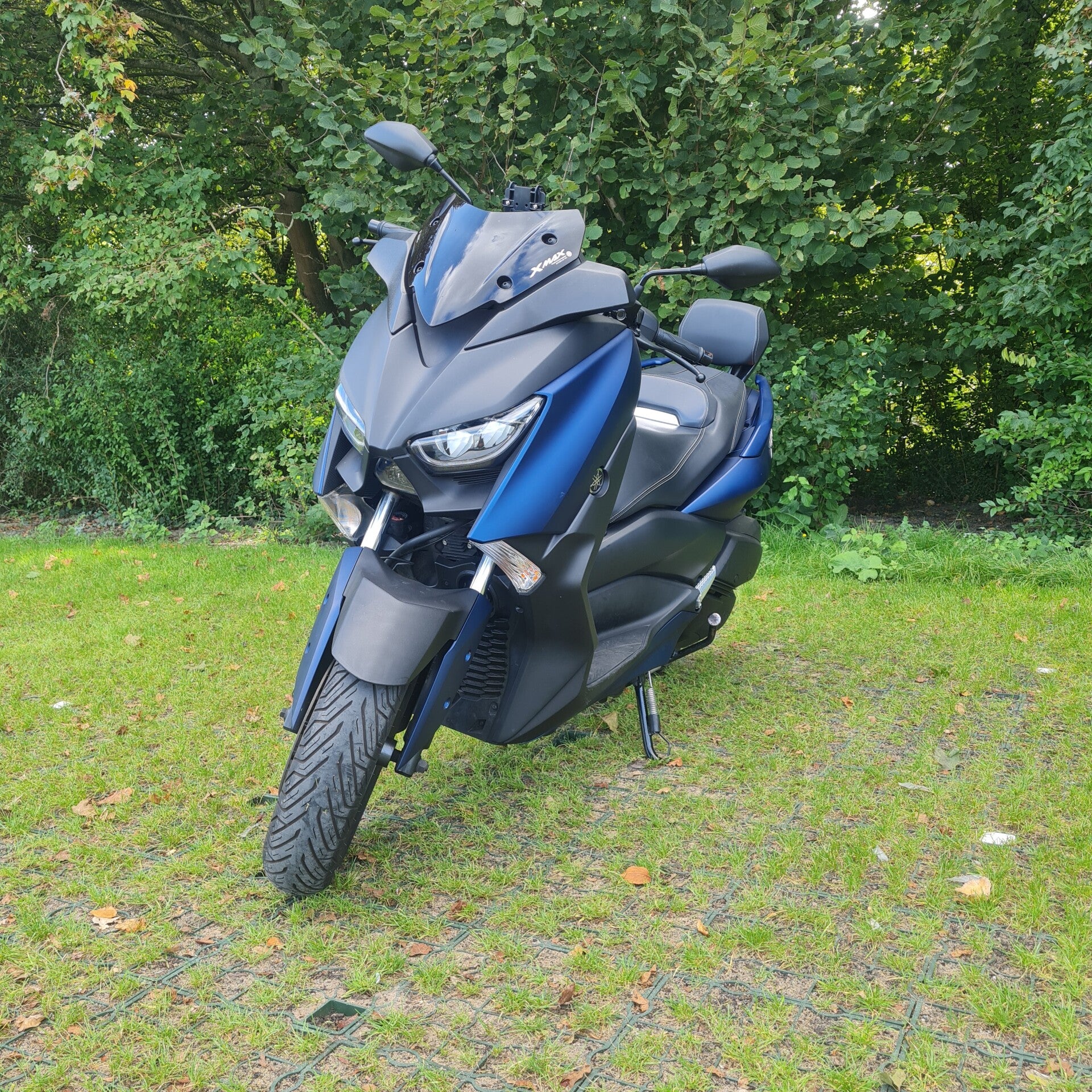 Yamaha Xmax 300cc 2e eigenaar/bj2020/12000km/Onderhoud uitgevoerd