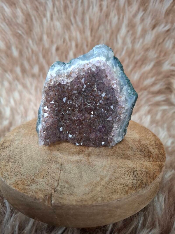 Amethist cluster
