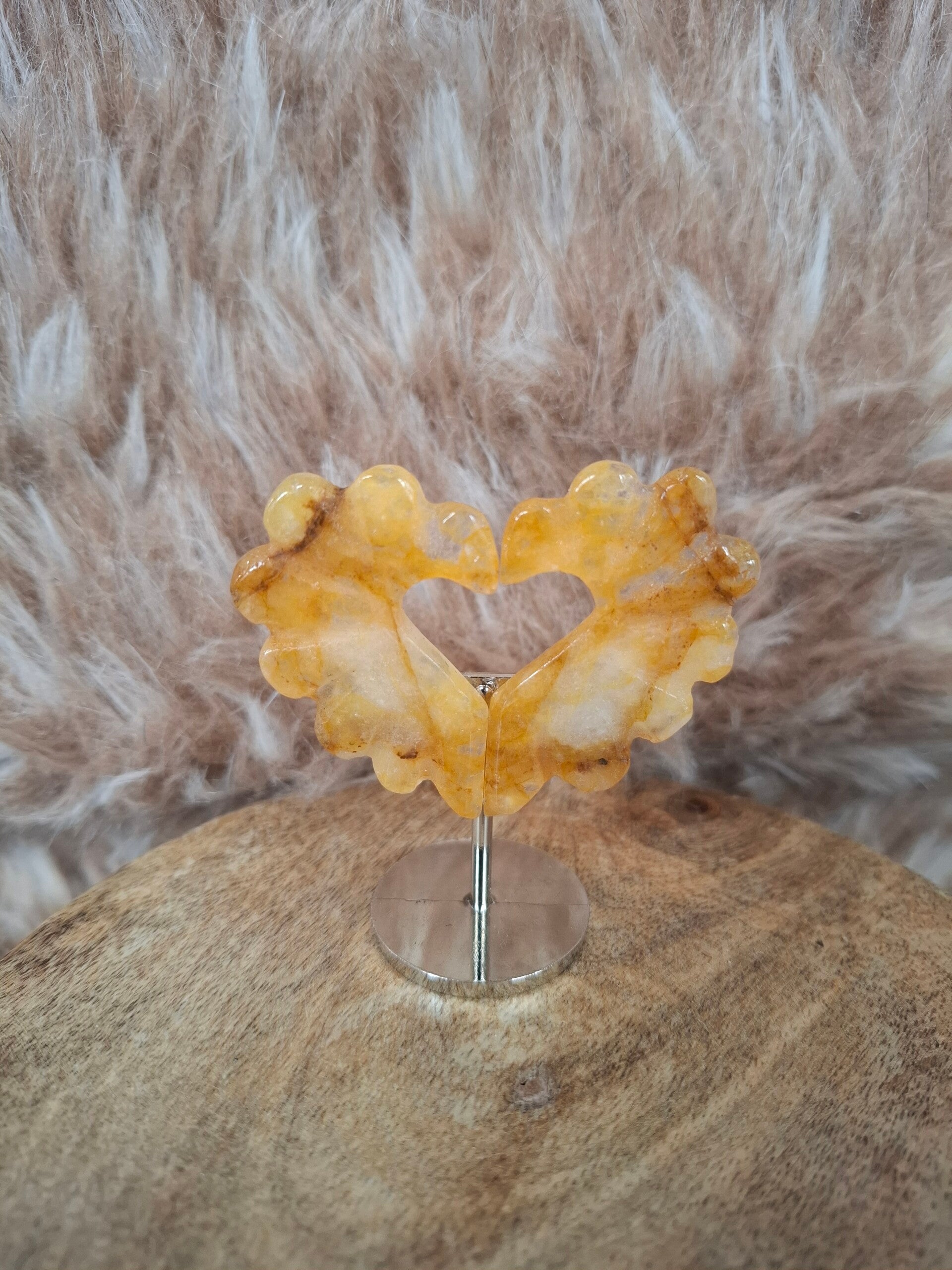 Golden Healer Hart op standaard