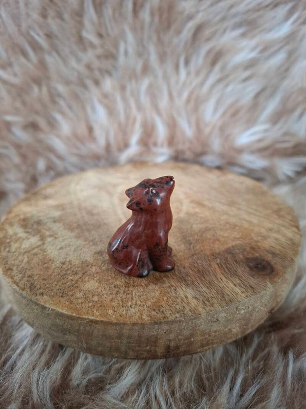 Rode obsidiaan wolf