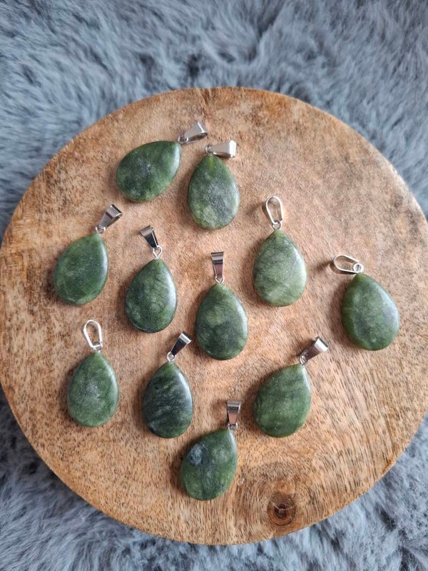 Jade hanger