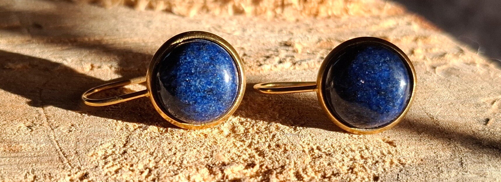 Lapis lazuli oorbellen