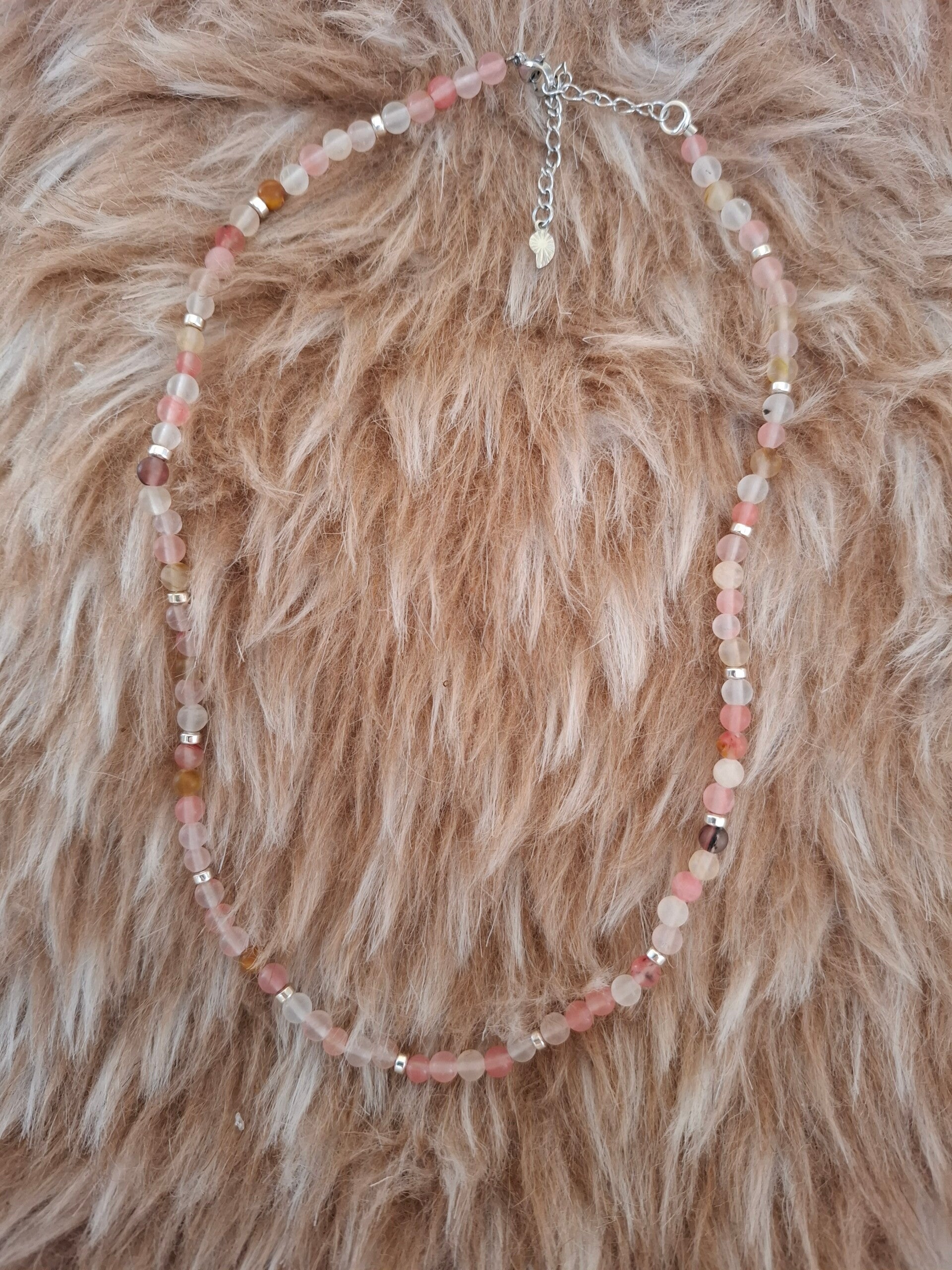 Agaat zilverkleurige ketting