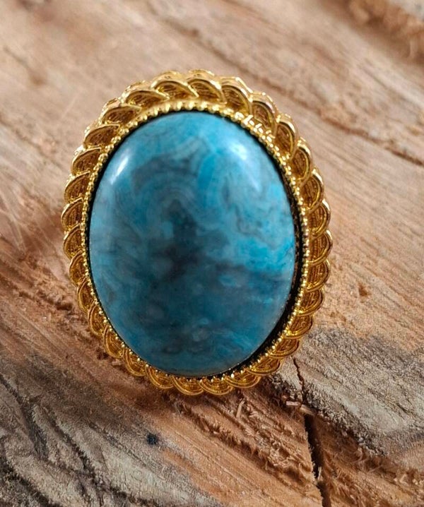 Apatiet ring