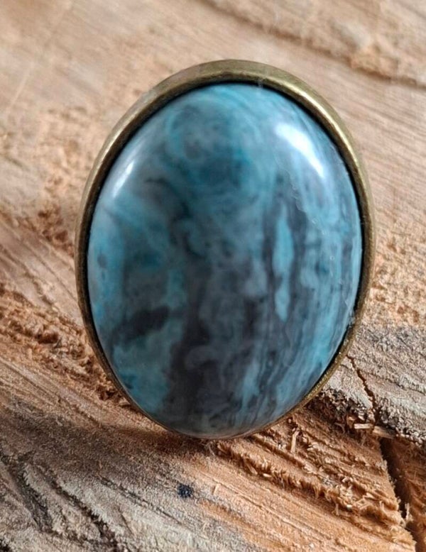 Apatiet ring