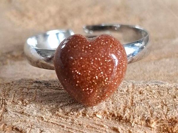 Gouden zandsteen hart ring