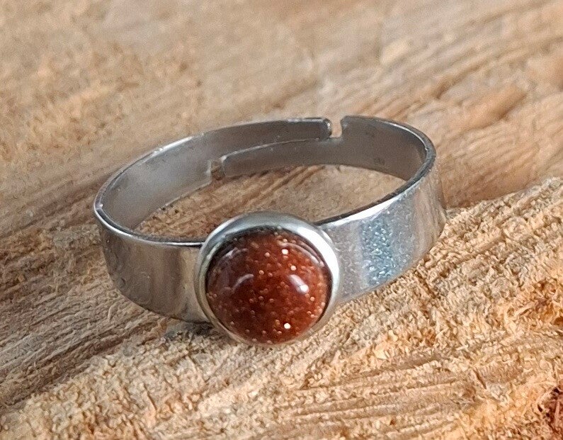 Gouden zandsteen ring