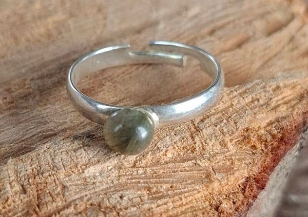 Labradoriet ring
