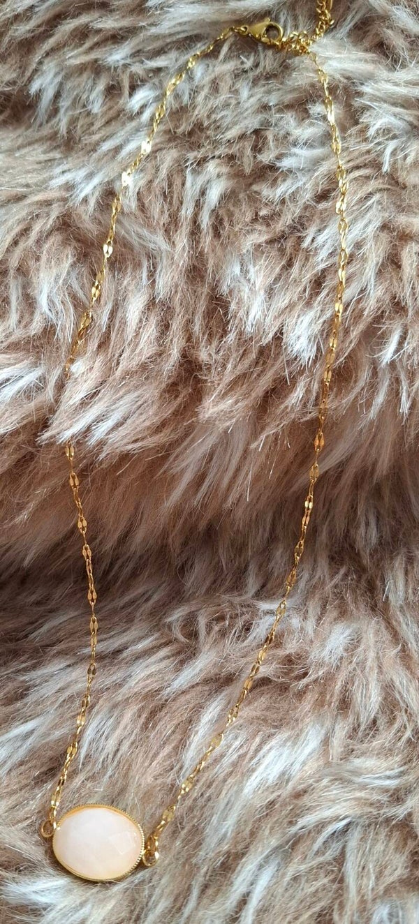 Rozenkwarts ketting goudkleurig