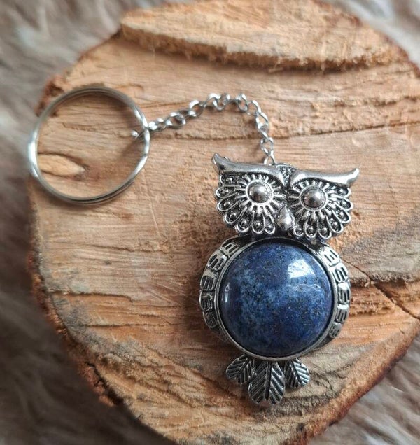 Lapis lazuli uil