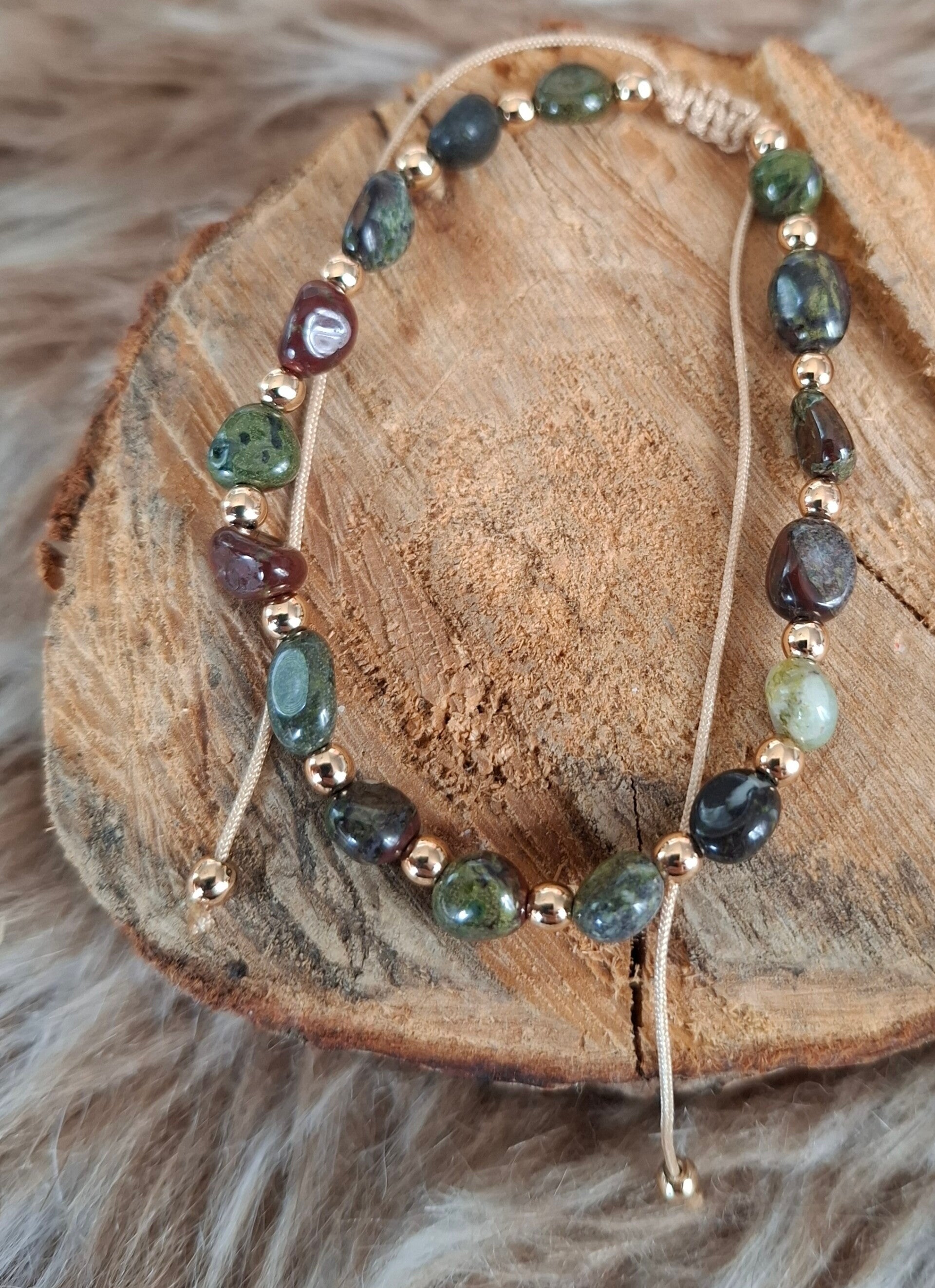 Drakenbloed jaspis nugget armband