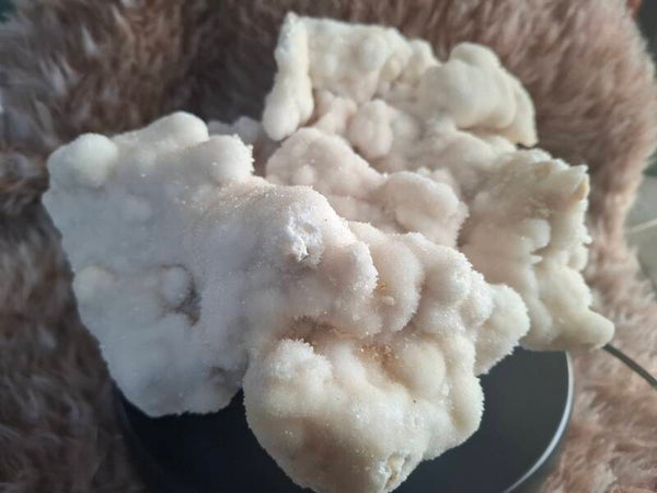 XL Calciet Cluster 'Heavenly Fog'
