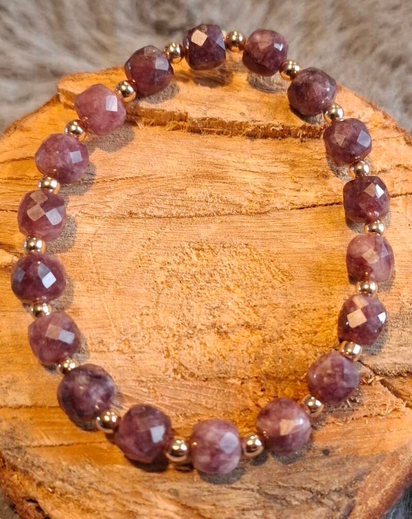 Aardbeienkwarts armband