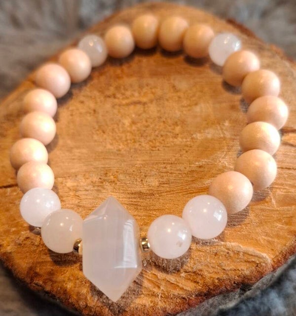 Lichte rozenkwarts armband