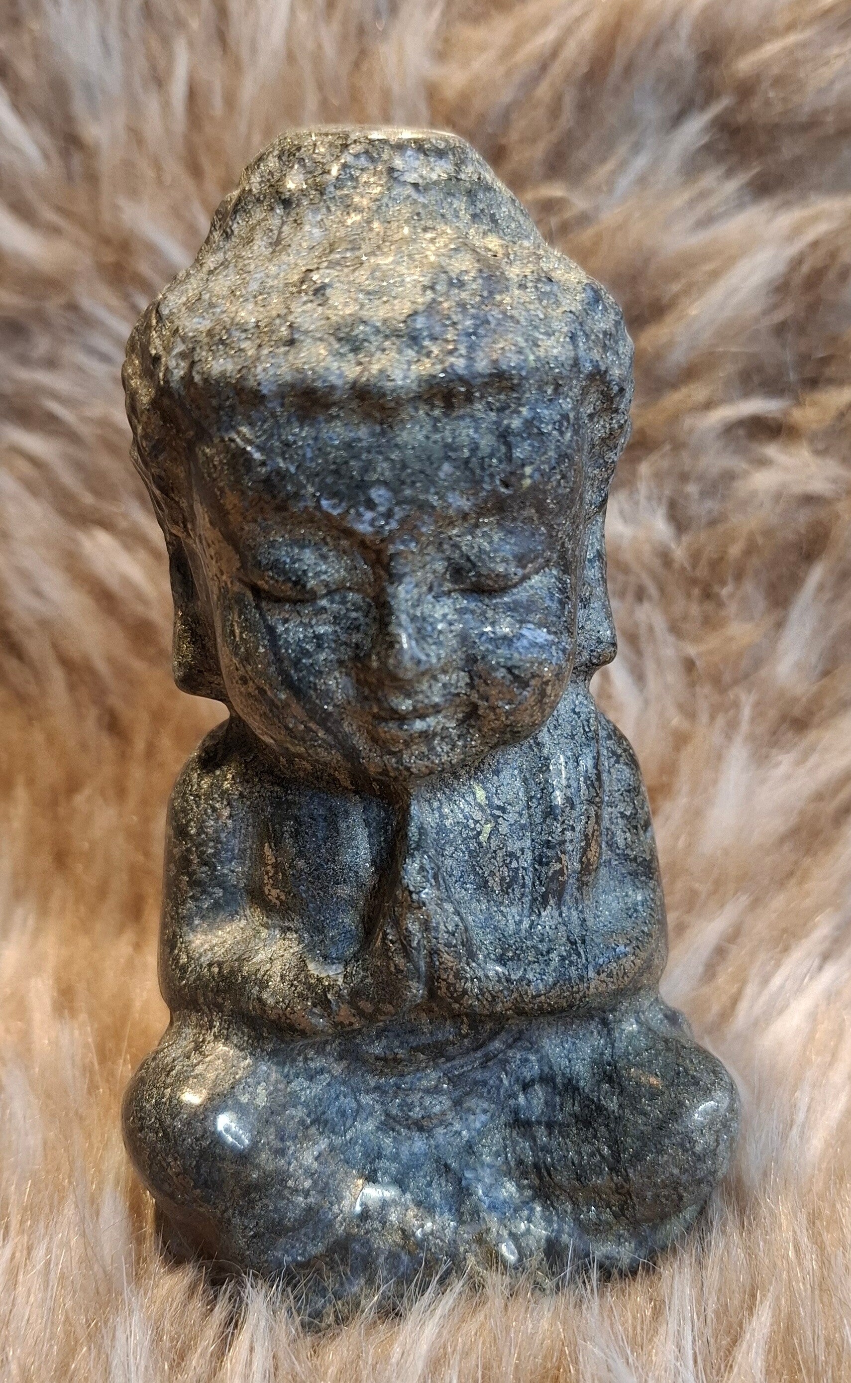 Pyriet buddha