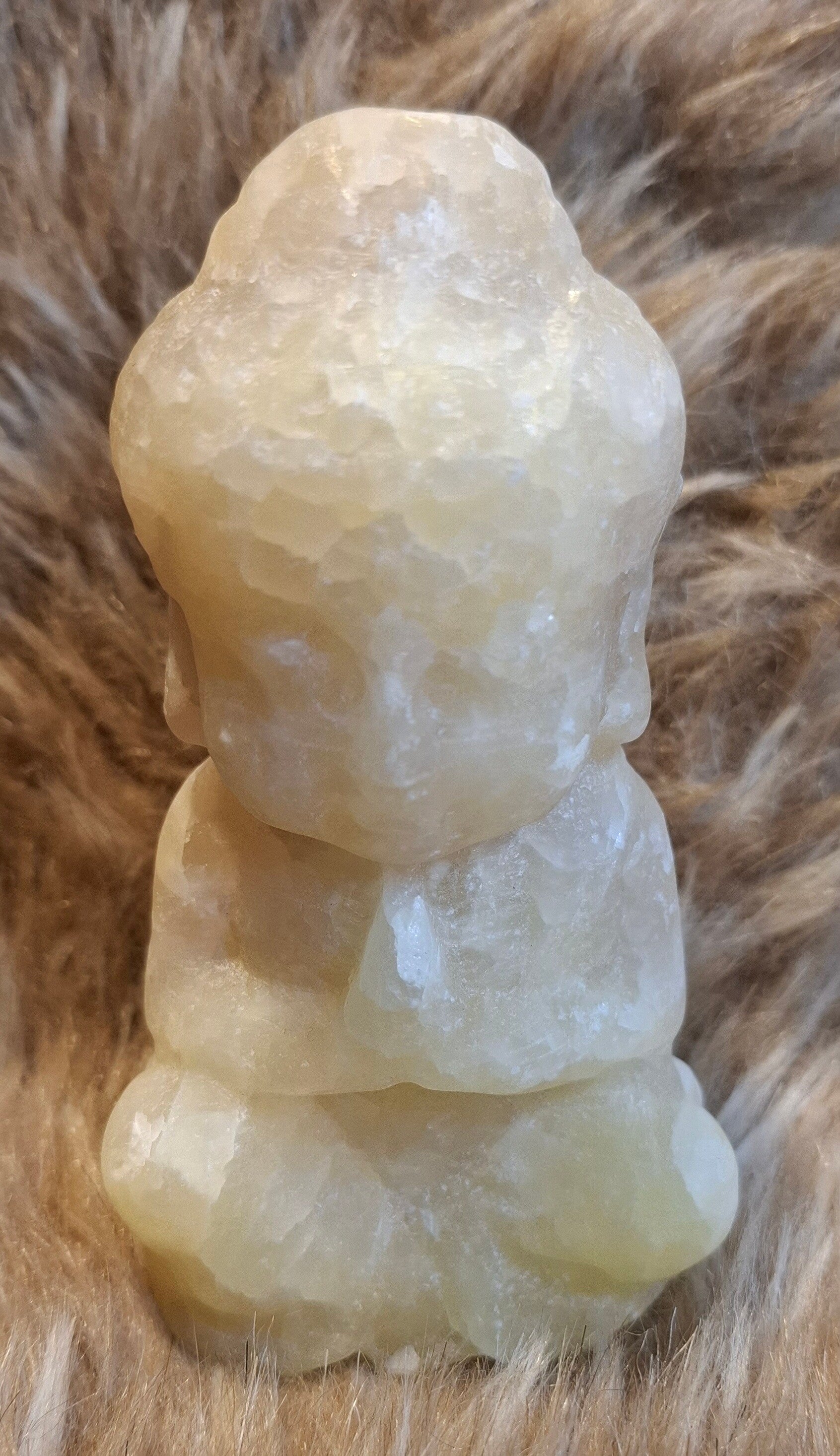 Gele calciet buddha