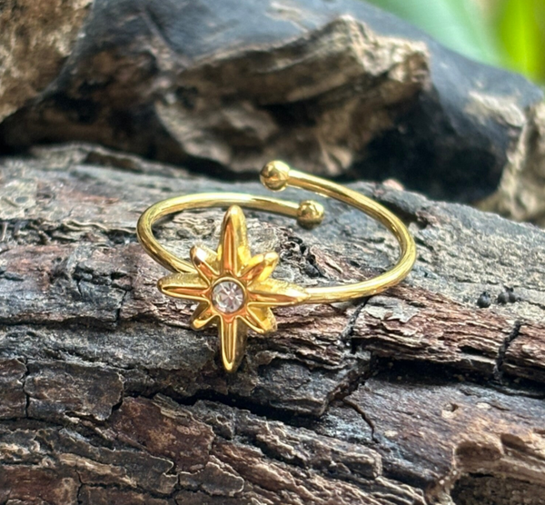 18ct Gold Plated Cubic Zirconia Star Adjustable Ring