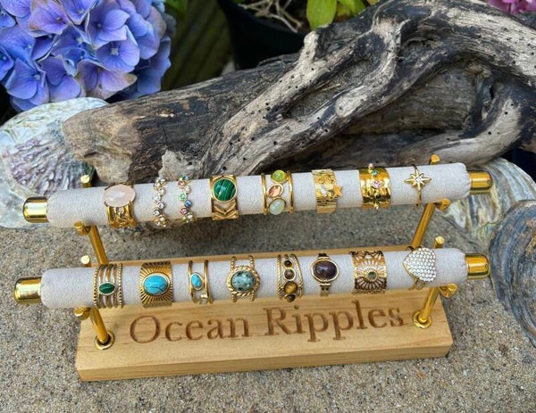 Ocean Ripples Two Tiers Ring Stand