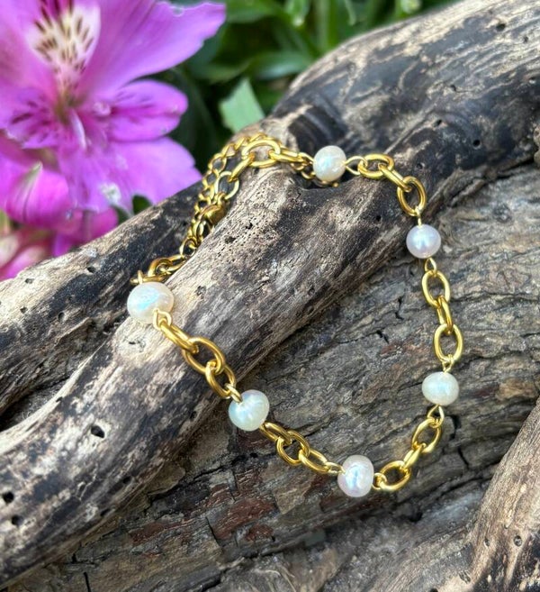 18ct Gold Plated Fresh Water Pearl Bracelet