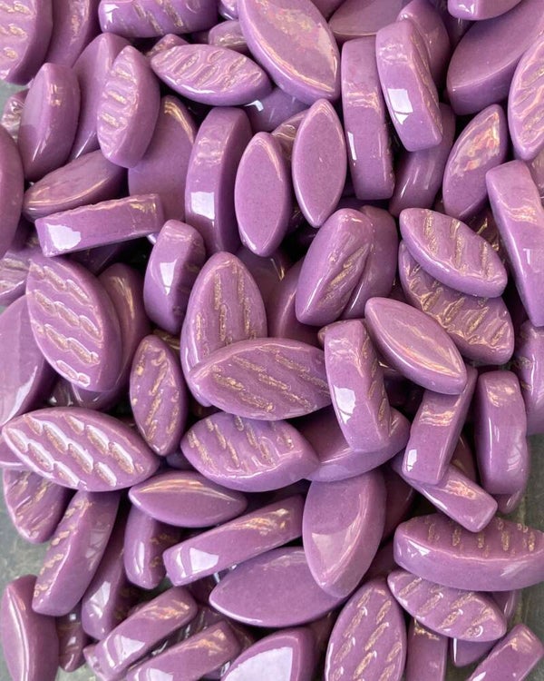 Glas bloemblaadjes Magneta 50 gram