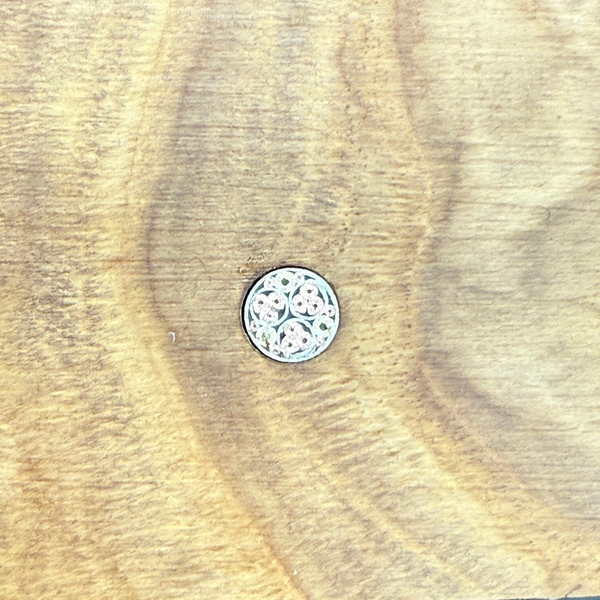 Mosaikpin #4  Ø 6 mm – Edelstahl / Messing / Kupfer / dunkles Harz