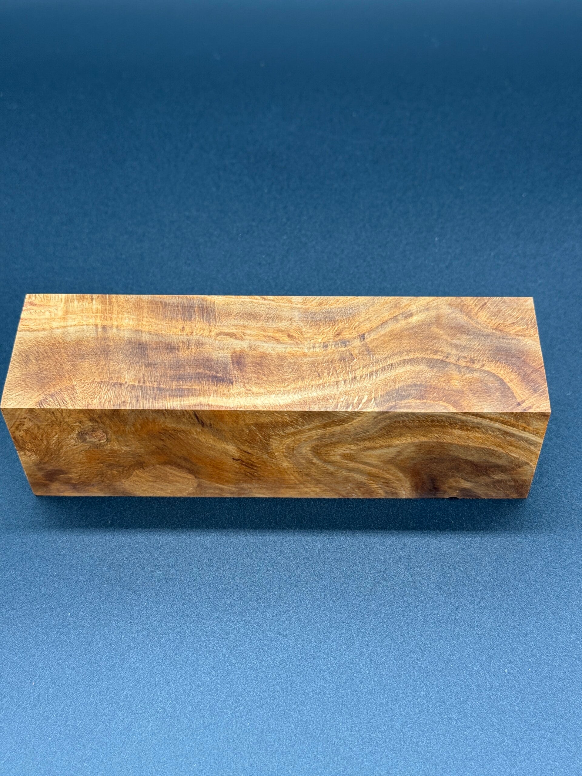 Kantel Eiche Wurzel orange stabilisiert 134mm x 37mm x 37mm #17