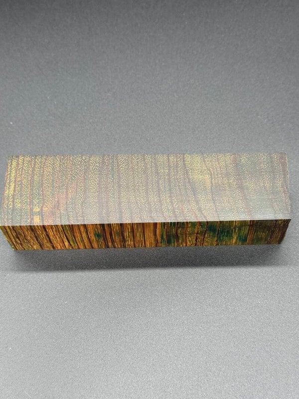 Kantel Zebrano grün stabilisiert 132mm x 27mm x 31mm #31