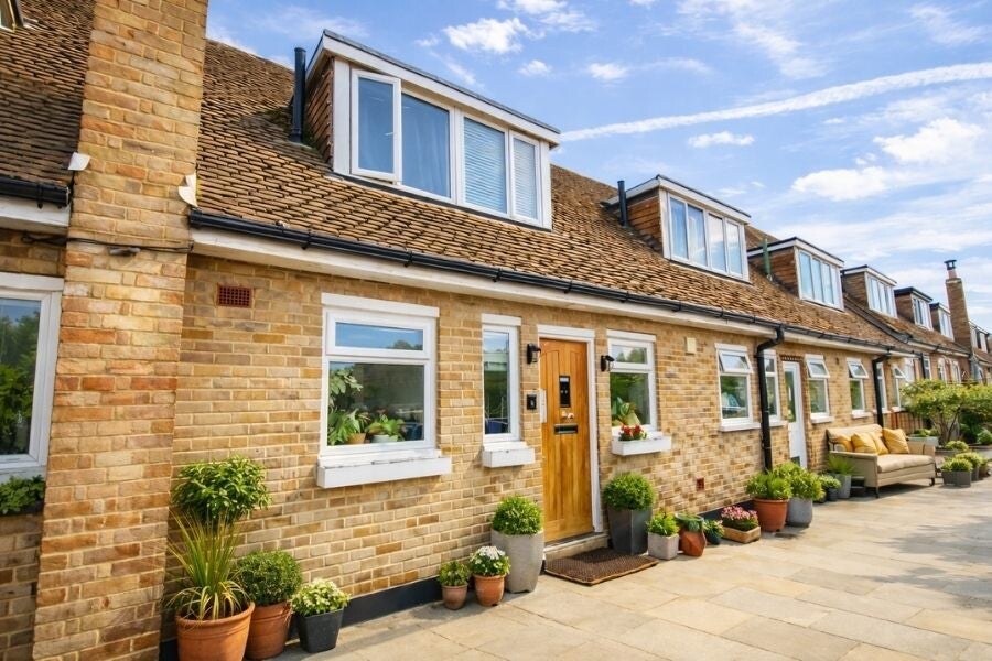 apartment for The over 55 at the beaches in Park Street AL2