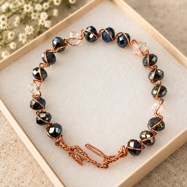 Elegant bracelet copper