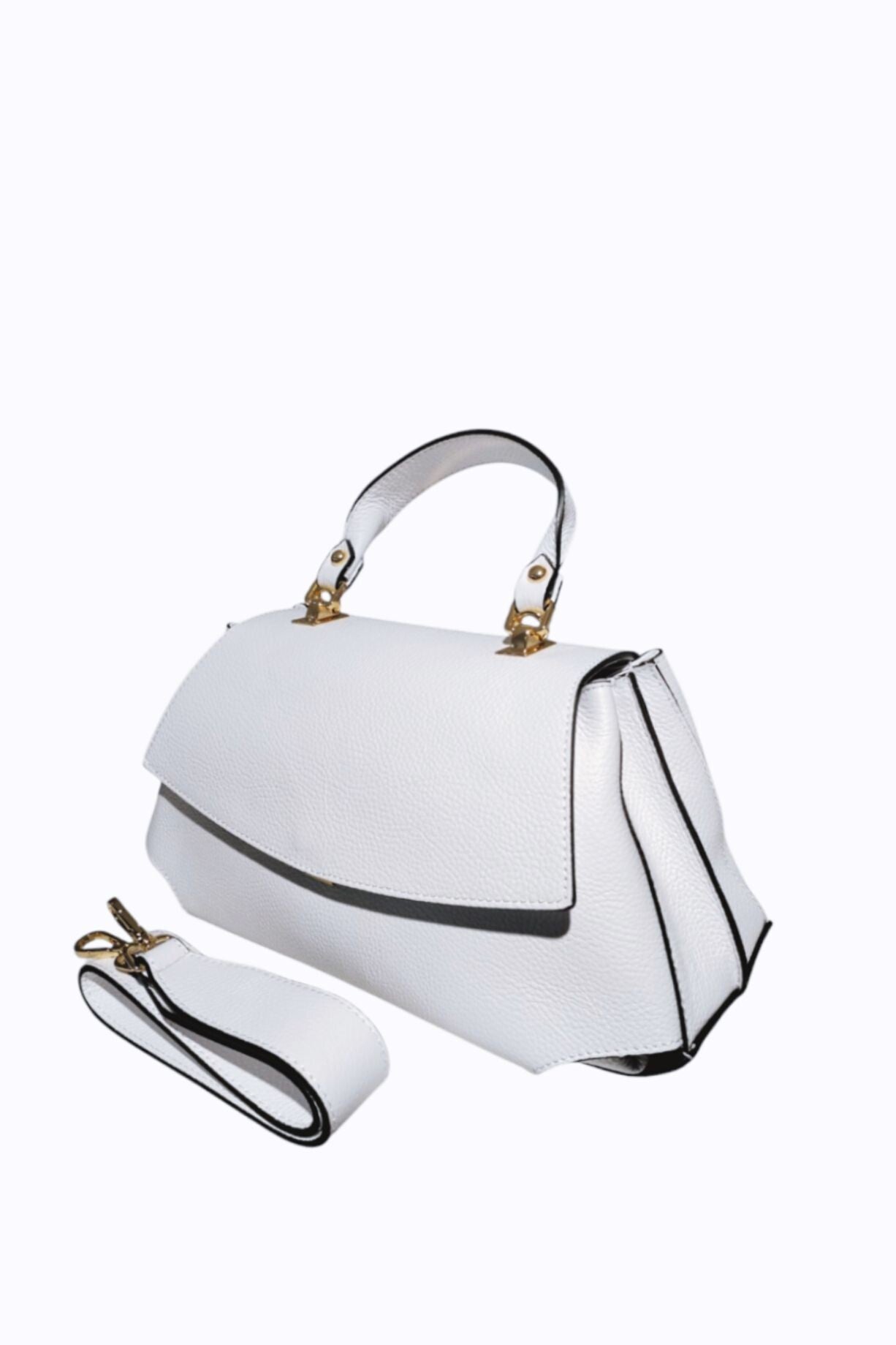 Cuir Grainé Collection