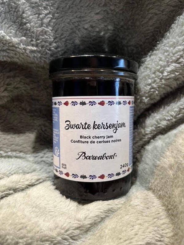 Zwarte kersenjam