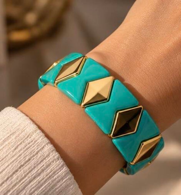 Resin Turquoise and gold-tone geometric bracelet