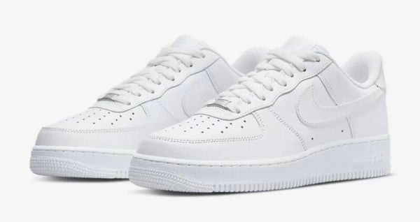 White Nike Air Force 1 Low