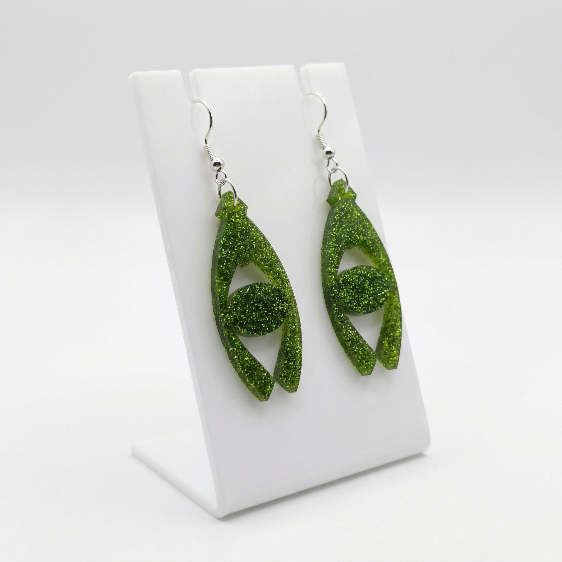 Boucles d'oreilles en acrylique et plaqué argent, 4.0 cm