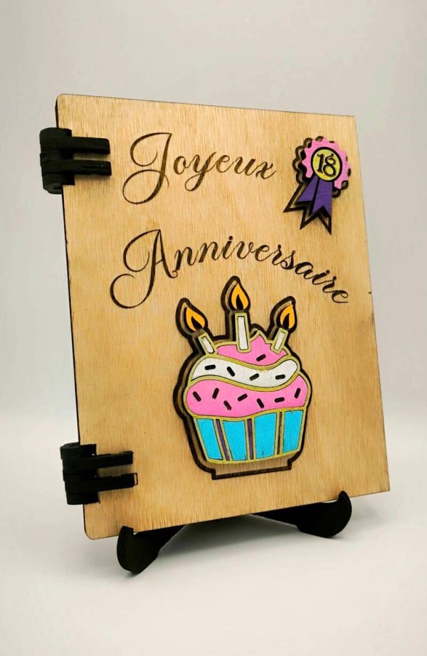 Livre Anniversaire ou Carte Anniversaire en bois multicouches  : A PERSONNALISER