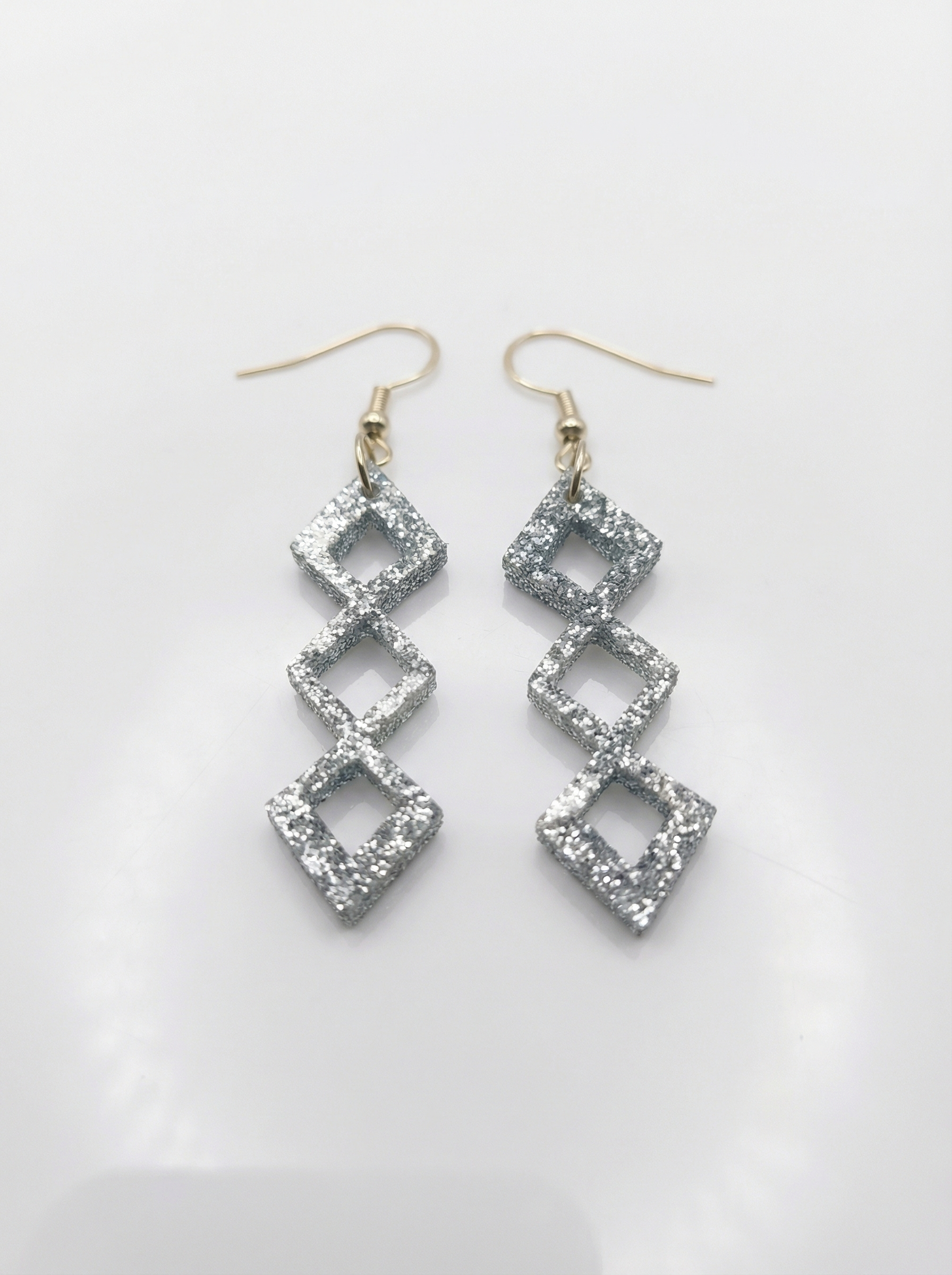 Boucles d'oreilles en plexiglas pailleté "3 Losanges"