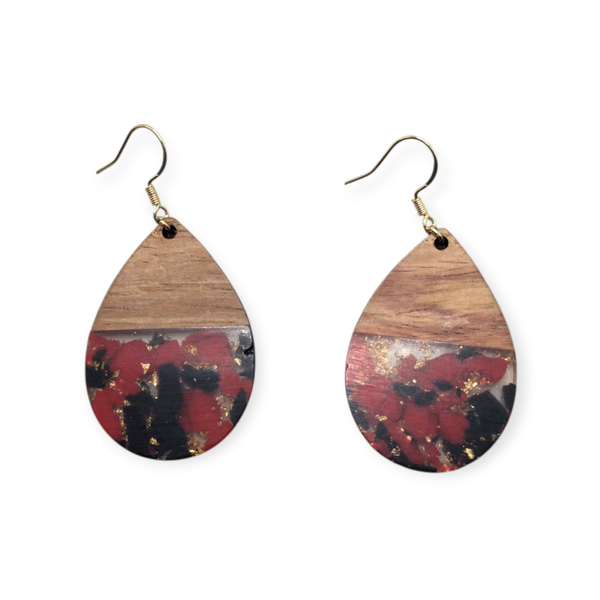 HANDMADE  earrings. E2