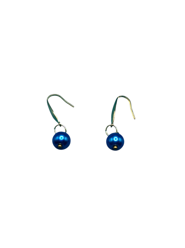 Earrings. E21