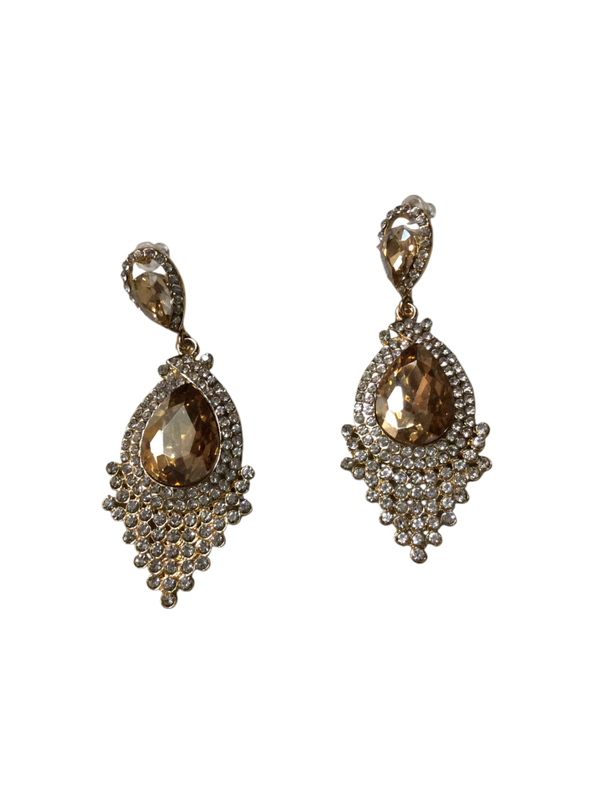 Earrings. E52