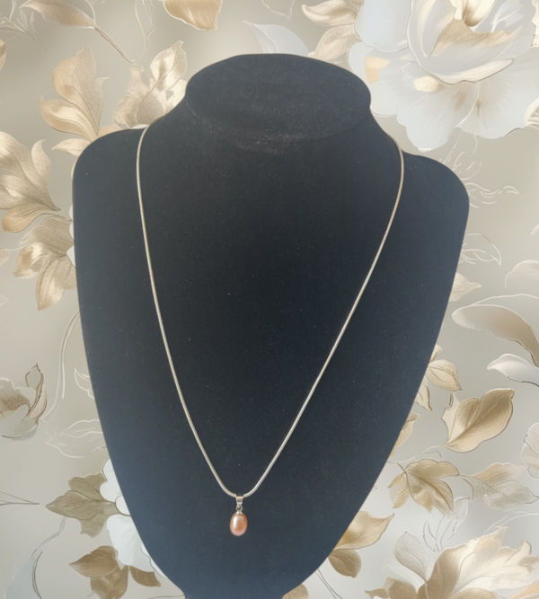 HANDMADE sterling silver and pearl necklace A009